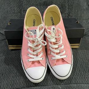 Pink converse